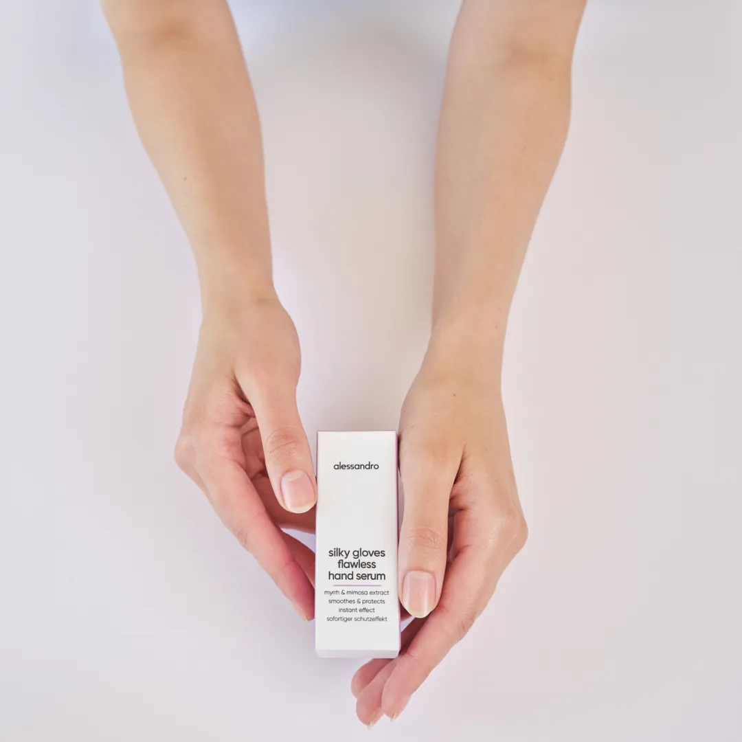 Silky Gloves Flawless Hand Serum